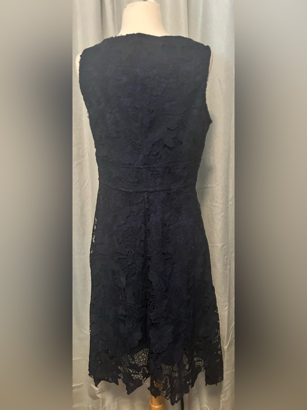 Sleeveless navy Blue  Lace A-Line Dress - Picture 2 of 9